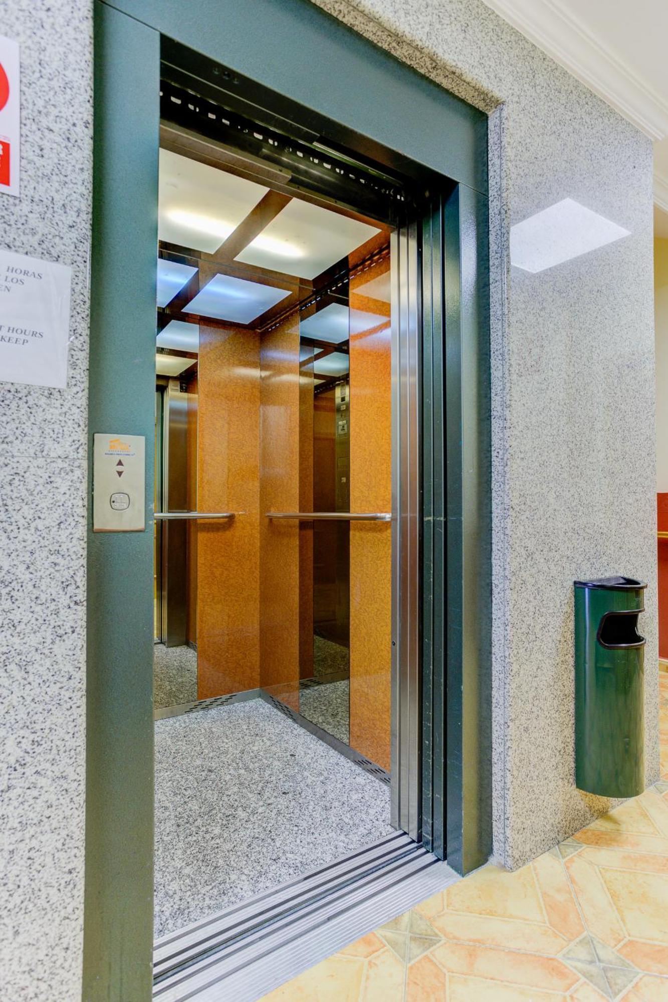 Hotel Pizarro Humanes de Madrid Dış mekan fotoğraf